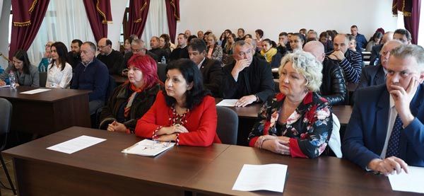 modele_de_bune_practici_in_prevenirea_abandonului_scolar_1