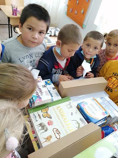 rechizite_si_materiale_didactice_pentru_405_copii_2