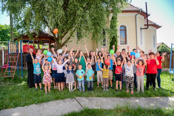 Centrul de Zi pentru Copii "Sf. Nectarie" – Vama Seacă