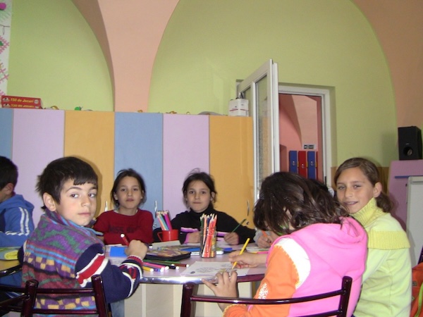 Centrul de Zi pentru Copii "Sf. Nicolae" Valea Lungă
